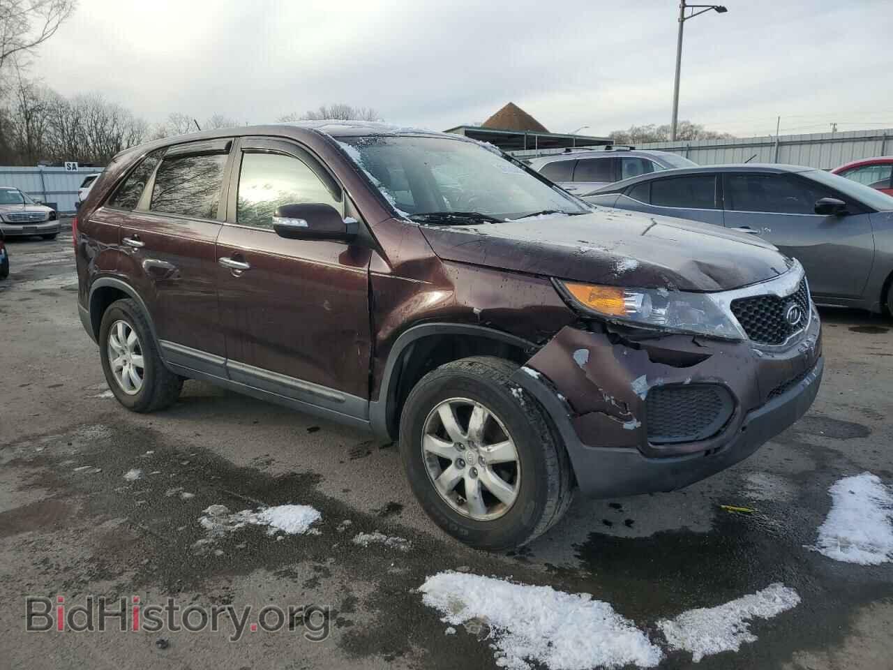 2011 KIA SORENTO - VIN: 5XYKT3A15BG145430 - Фото 4