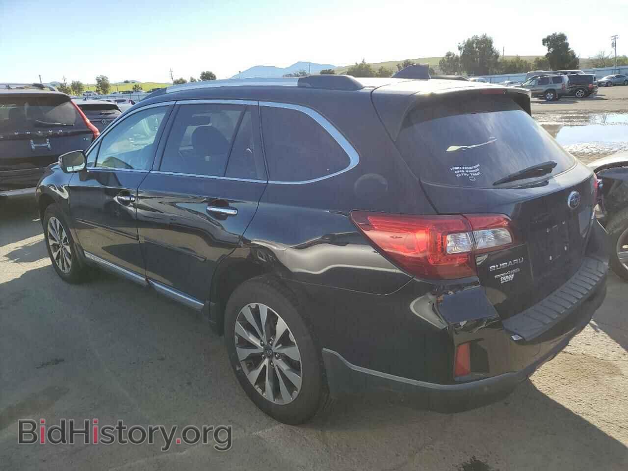2017 SUBARU OUTBACK - VIN: 4S4BSATCXH3374541 - Фото 2