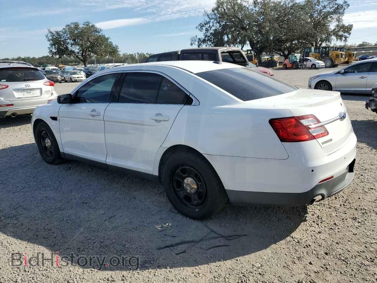 2015 FORD TAURUS - VIN: 1FAHP2MK5FG135745 - Фото 2