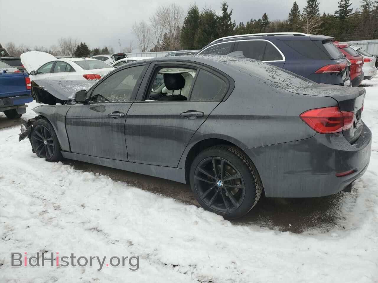 2016 BMW 3 SERIES - VIN: WBA8E5G50GNU20810 - Фото 2