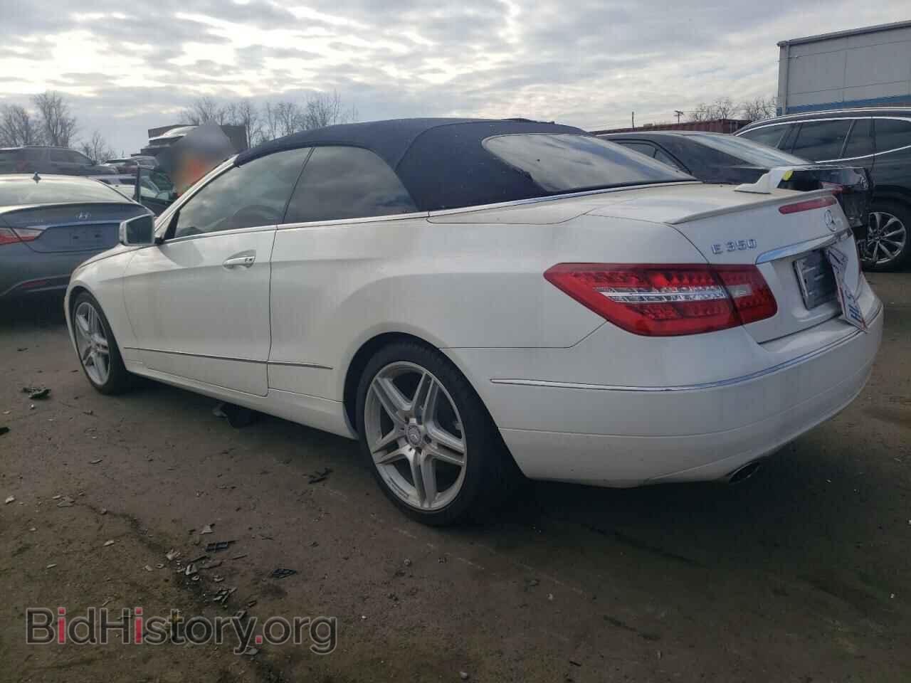 2011 MERCEDES-BENZ E-CLASS - VIN: WDDKK5GF0BF085504 - Фото 2