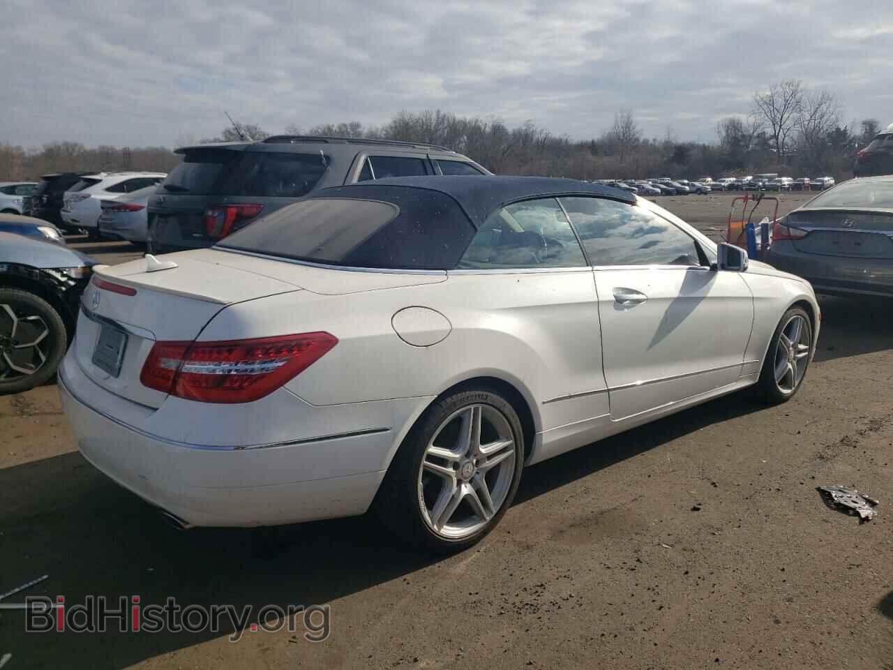 2011 MERCEDES-BENZ E-CLASS - VIN: WDDKK5GF0BF085504 - Фото 3