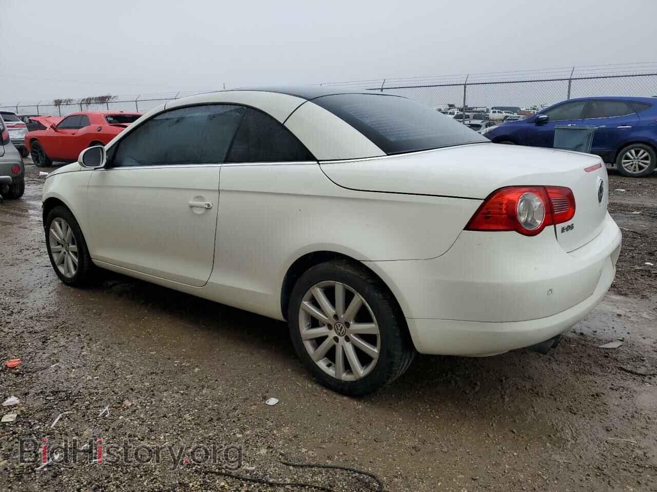 2007 VOLKSWAGEN EOS - VIN: WVWFA71F57V052000 - Фото 2