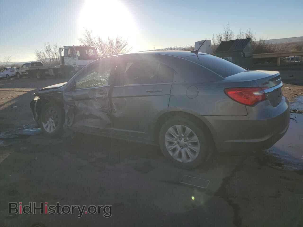 2012 CHRYSLER 200 - VIN: 1C3CCBAB4CN319106 - Фото 2