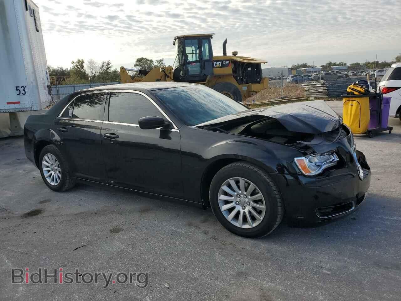2014 CHRYSLER 300 - VIN: 2C3CCAAG6EH200622 - Фото 4