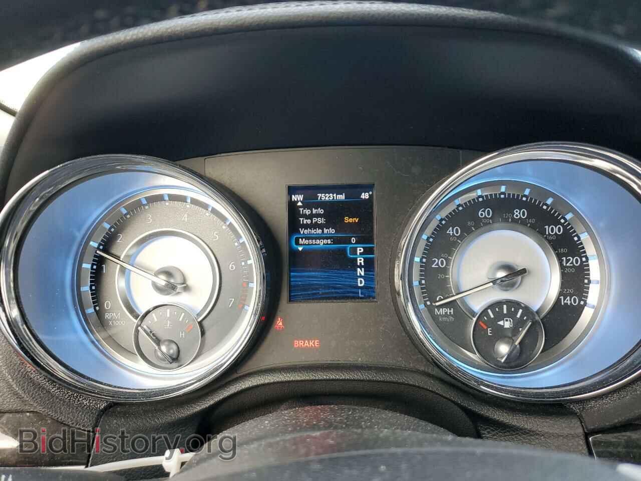 2014 CHRYSLER 300 - VIN: 2C3CCAAG6EH200622 - Фото 9