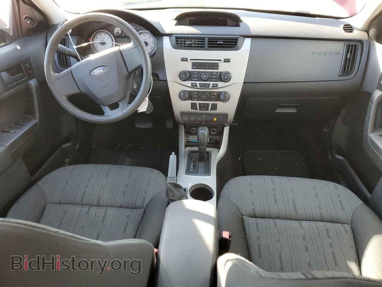 2008 FORD FOCUS - VIN: 1FAHP35N78W210095 - Фото 8