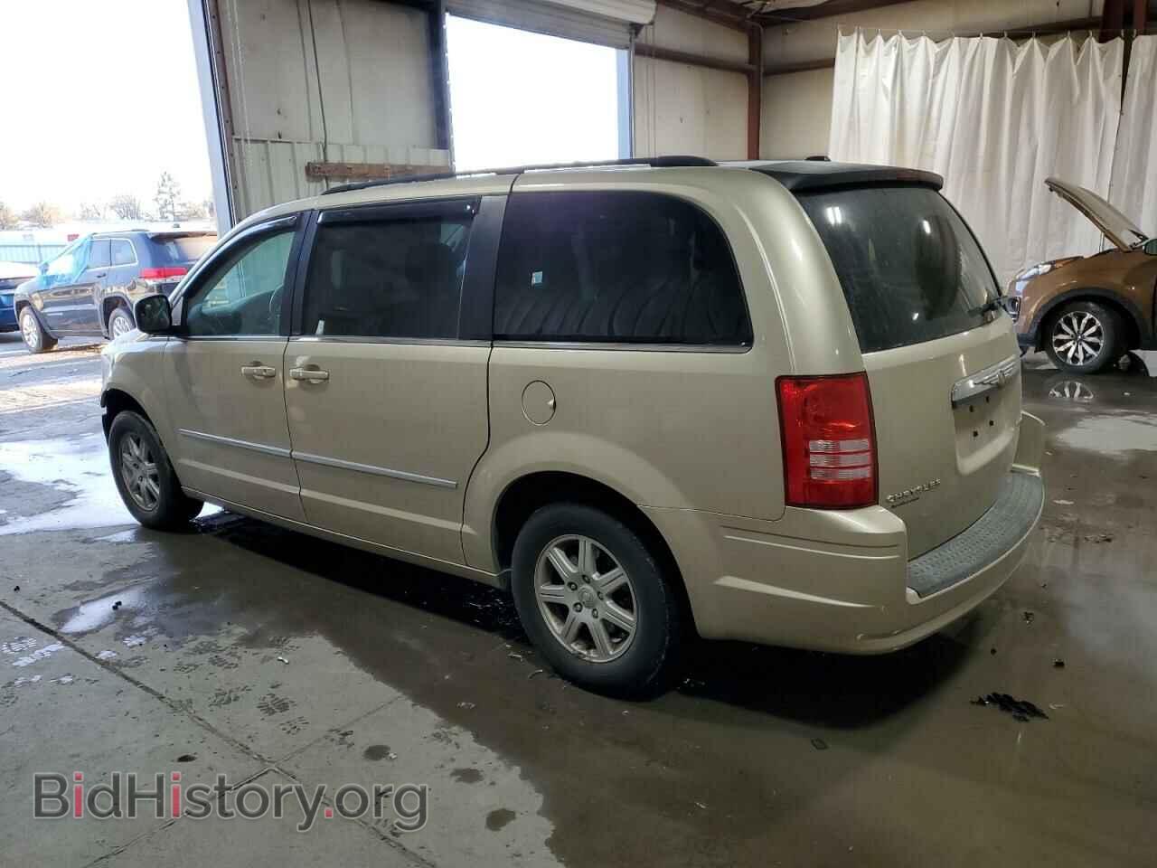 2010 CHRYSLER MINIVAN - VIN: 2A4RR5D12AR226653 - Фото 2