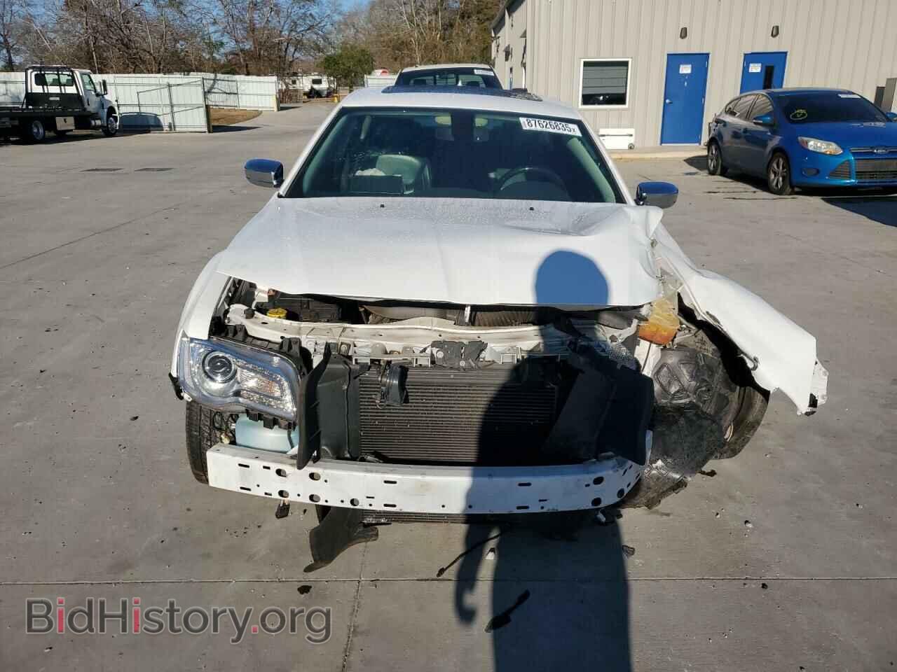 2019 CHRYSLER 300 - VIN: 2C3CCAEG5KH585788 - Фото 5