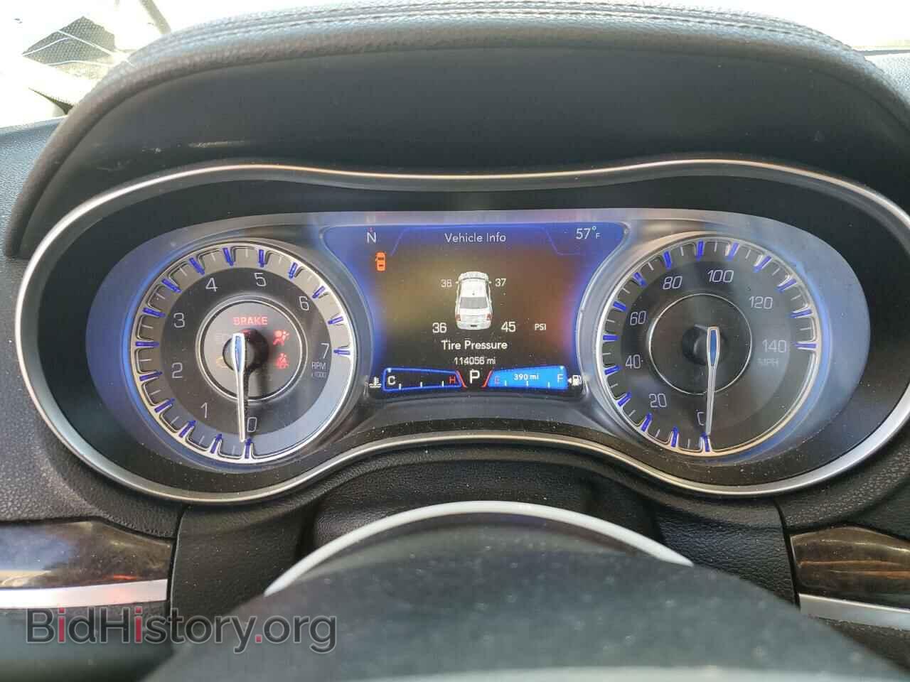2019 CHRYSLER 300 - VIN: 2C3CCAEG5KH585788 - Фото 9