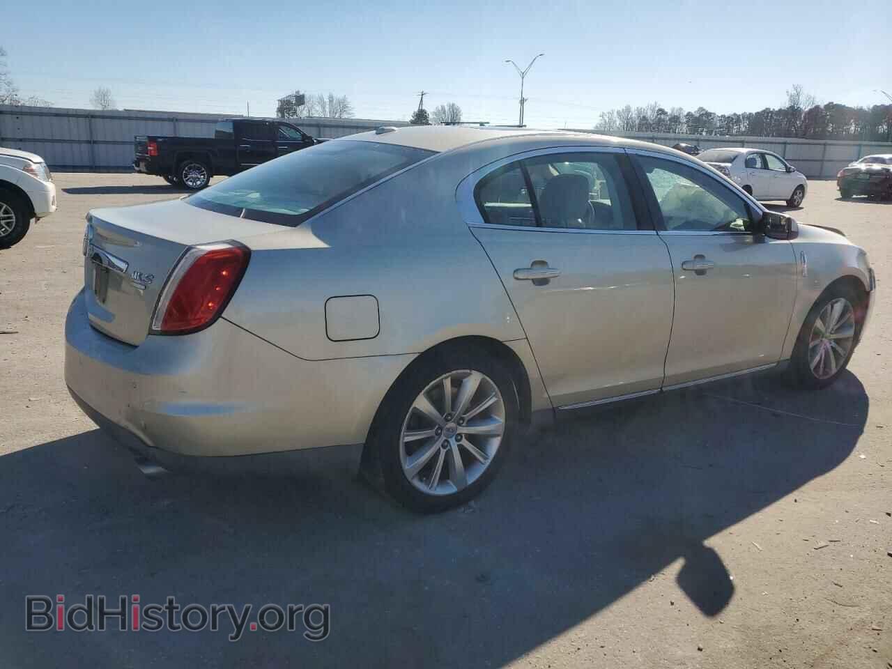 2011 LINCOLN MKS - VIN: 1LNHL9FTXBG604676 - Фото 3