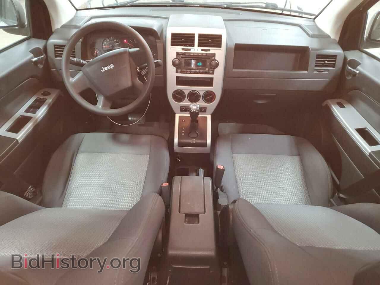 2008 JEEP COMPASS - VIN: 1J8FT47W88D781320 - Фото 8