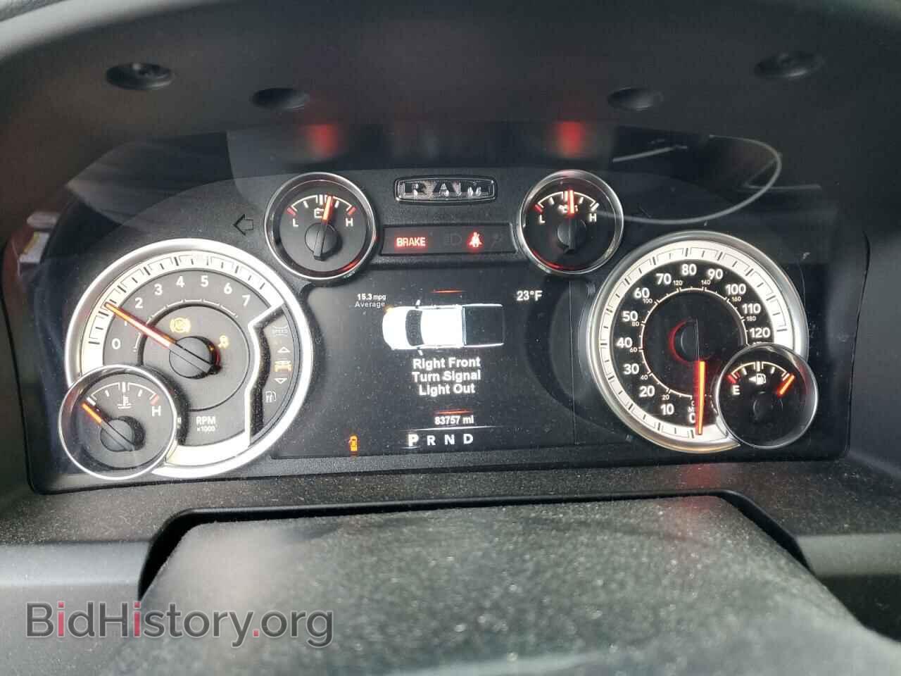 2018 RAM 1500 - VIN: 3C6RR7LT7JG196731 - Фото 9
