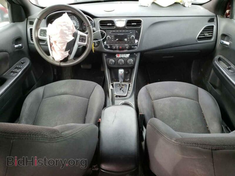 2013 Chrysler 200 (VIN 1C3CCBBB2DN579892) — фото 8 из 13