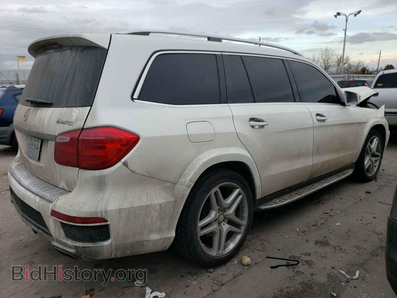 2015 MERCEDES-BENZ GL-CLASS - VIN: 4JGDF7DE7FA529992 - Фото 3