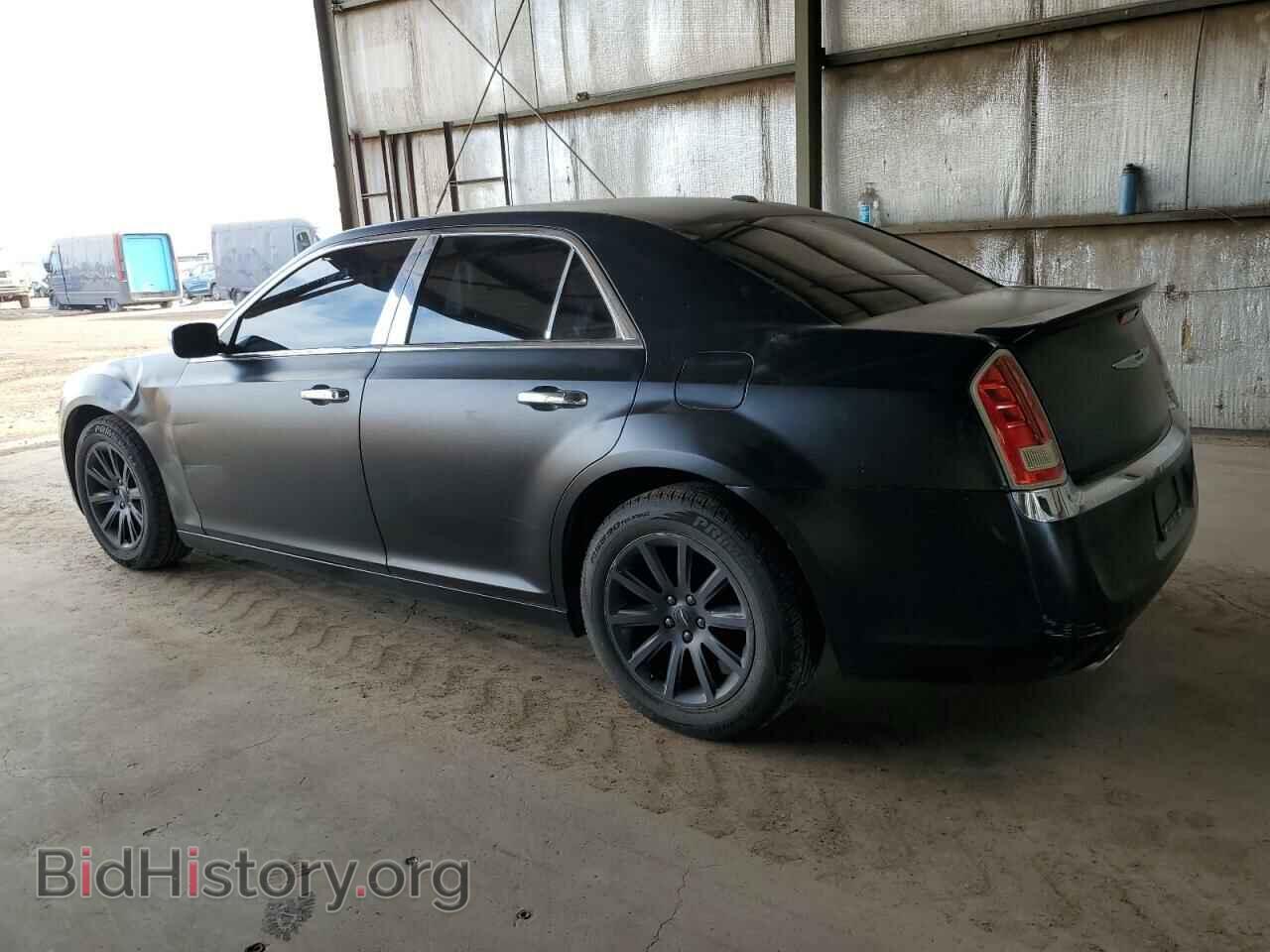 2012 CHRYSLER 300 - VIN: 2C3CCACG3CH310196 - Фото 2