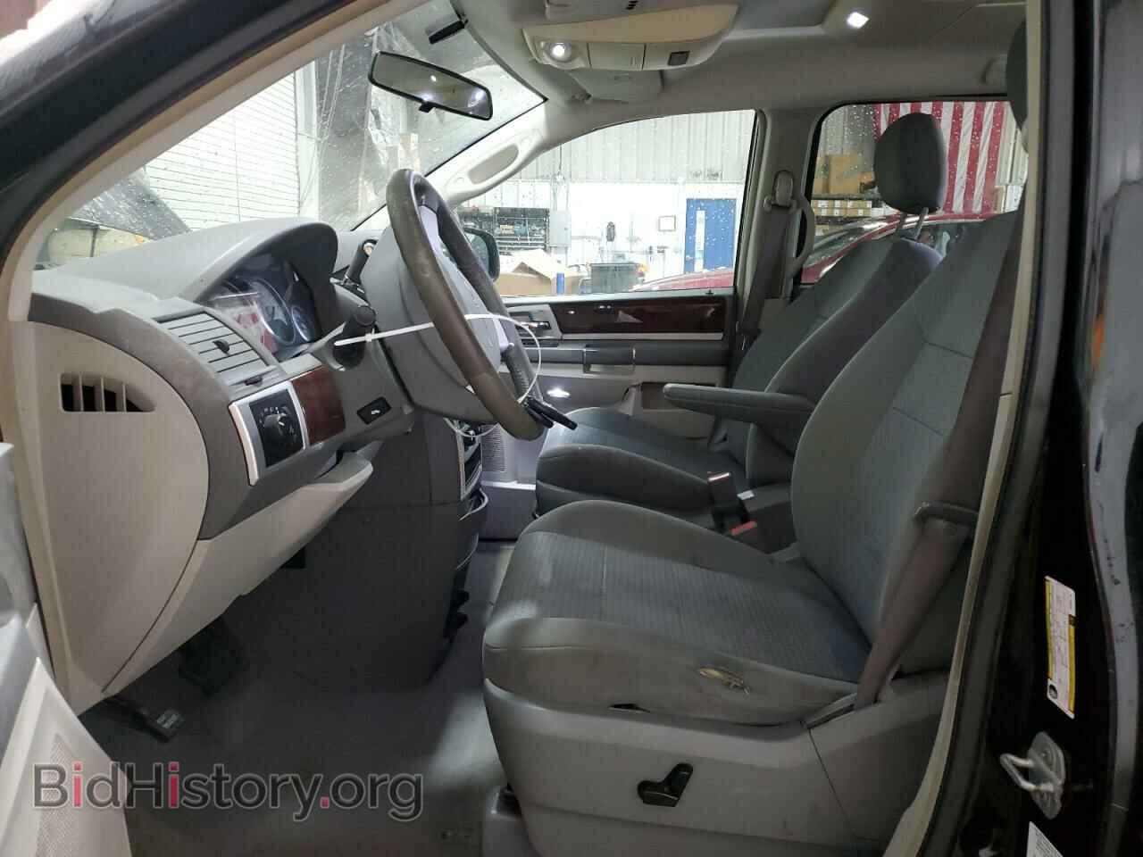 2009 CHRYSLER MINIVAN - VIN: 2A8HR54169R665716 - Фото 7