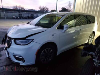 2022 Chrysler PACIFICA Hybrid Touring L, белый — VIN 2C4RC1L7XNR122889, Copart