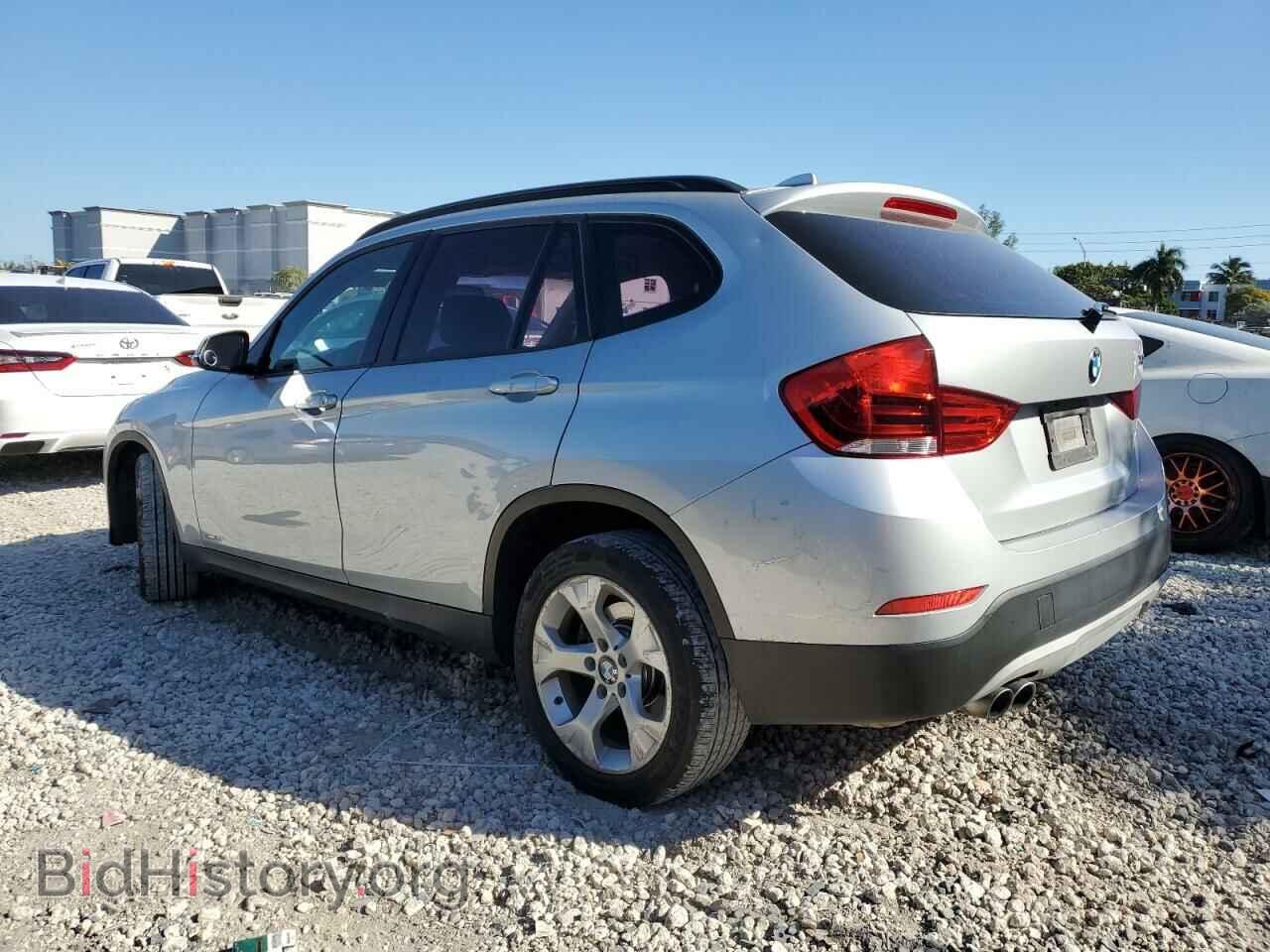 2015 BMW X1 - VIN: WBAVM1C55FVW57585 - Фото 2