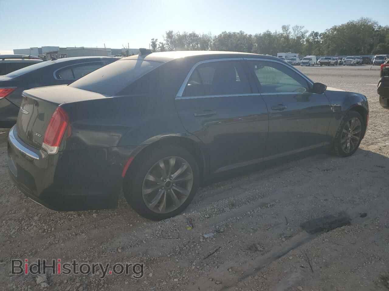 2017 CHRYSLER 300 - VIN: 2C3CCARG5HH614578 - Фото 3