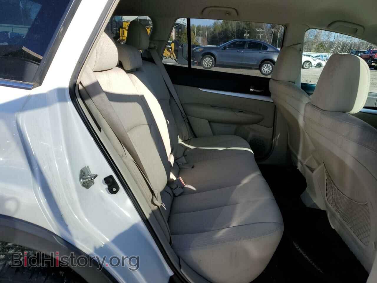 2011 SUBARU OUTBACK - VIN: 4S4BRBCC0B3345736 - Photo 11
