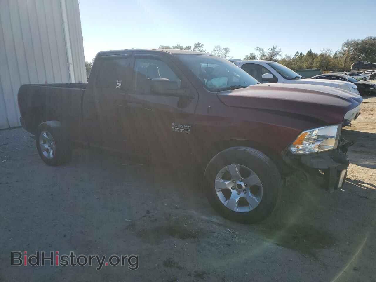 2018 RAM 1500 - VIN: 1C6RR6FGXJS293973 - Фото 4