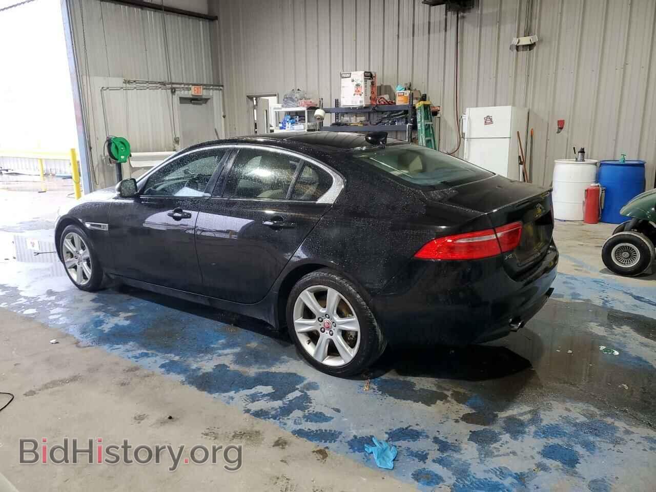 2017 JAGUAR XE - VIN: SAJAD4BG0HA971310 - Фото 2