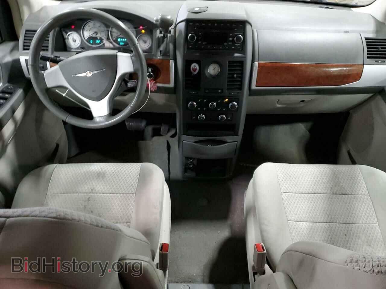 2008 CHRYSLER MINIVAN - VIN: 2A8HR54P18R637664 - Фото 8