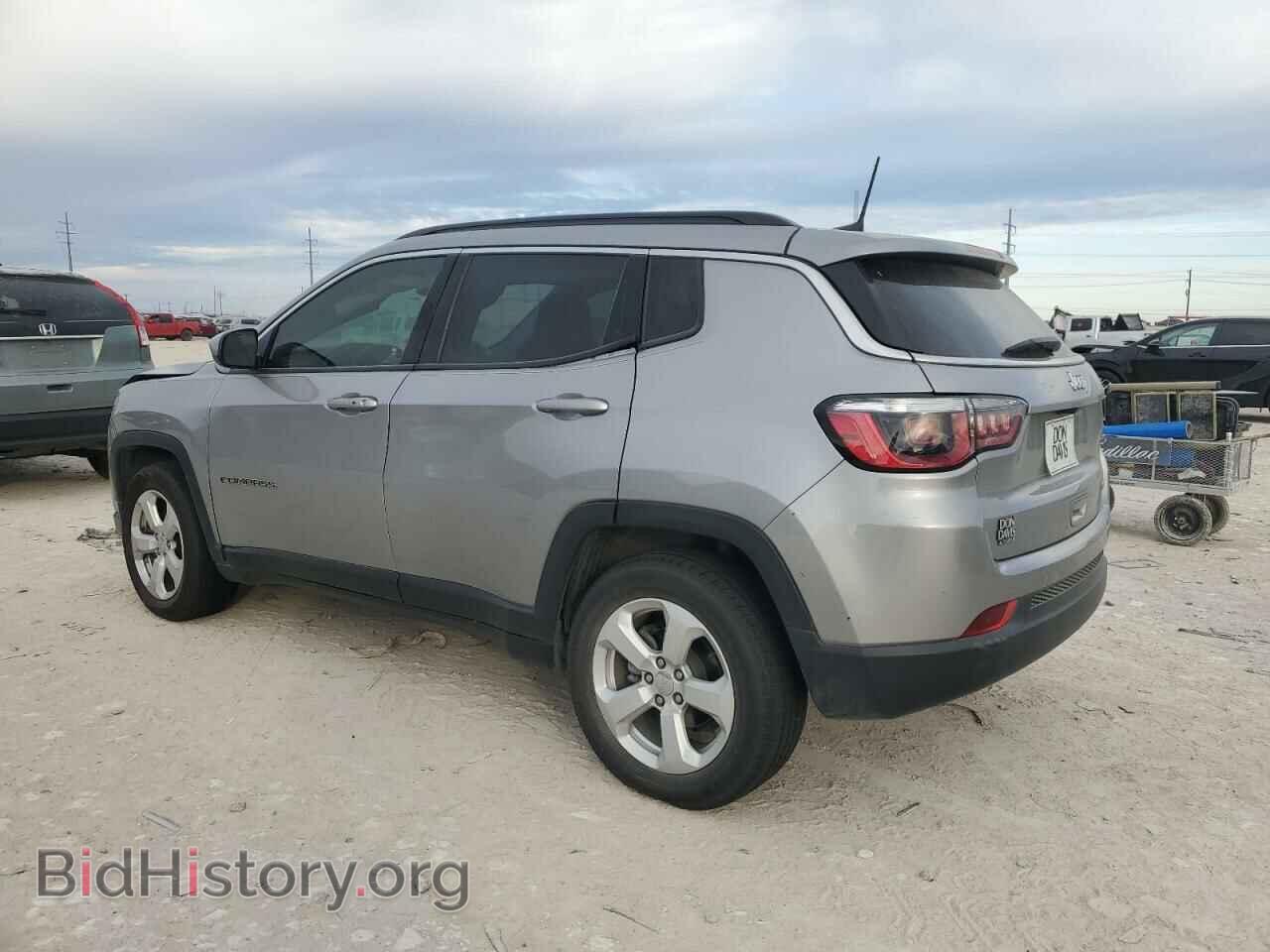 2017 JEEP COMPASS - VIN: 3C4NJCBB2HT682171 - Photo 2