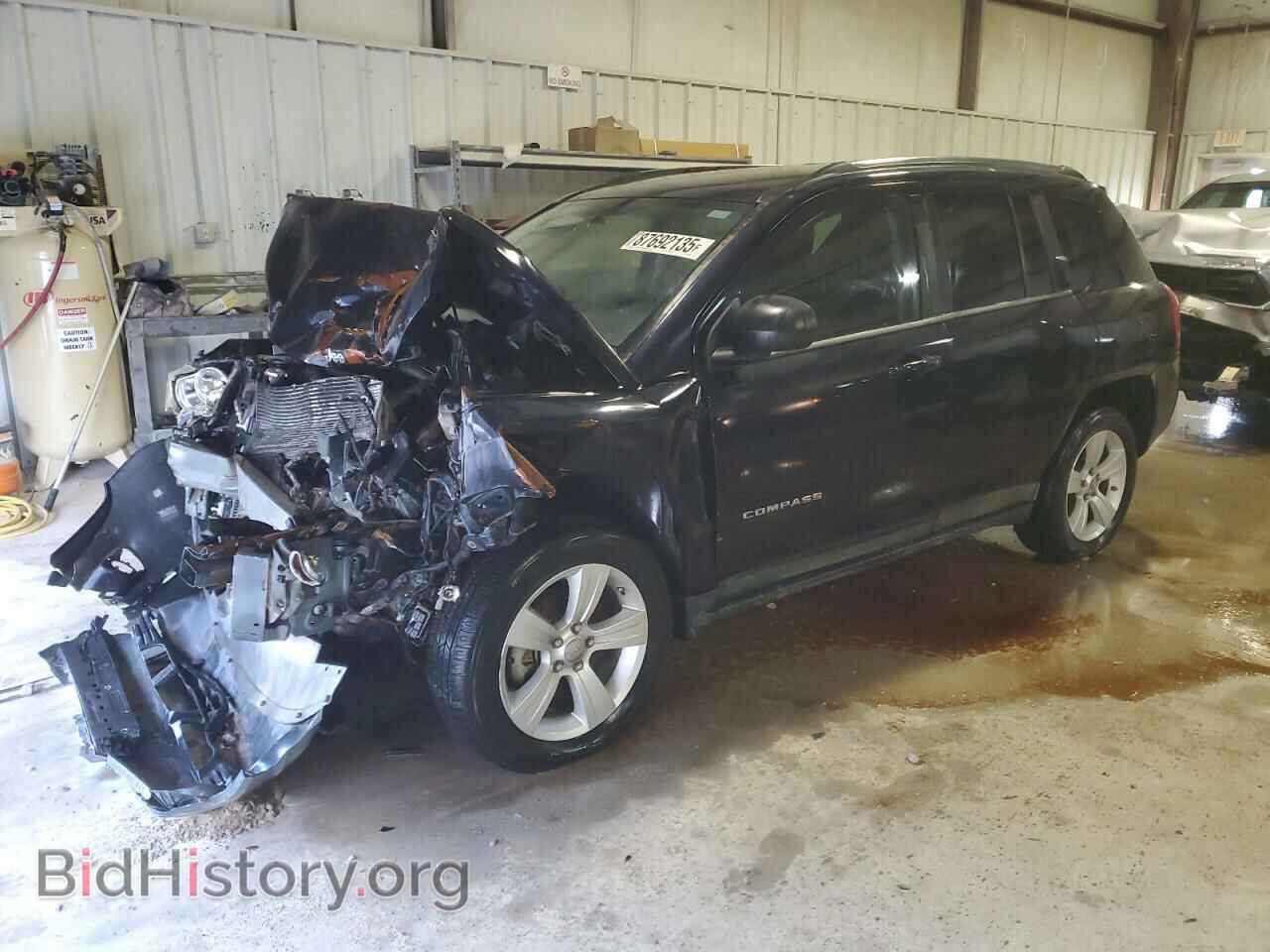Photo 1J4NT1FB8BD192253 - JEEP COMPASS 2011