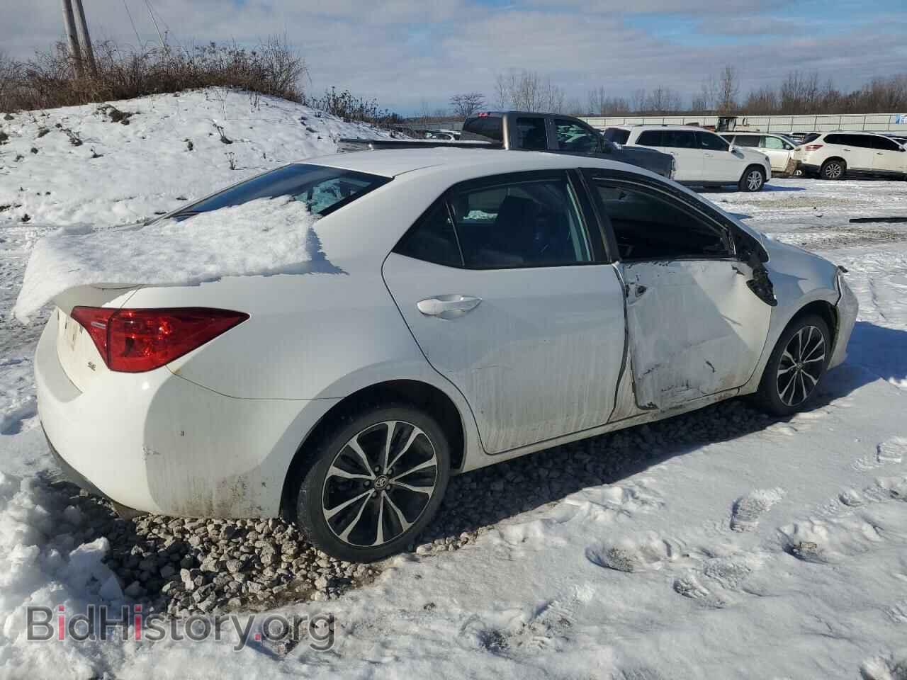 2018 TOYOTA COROLLA - VIN: 5YFBURHEXJP766746 - Фото 3