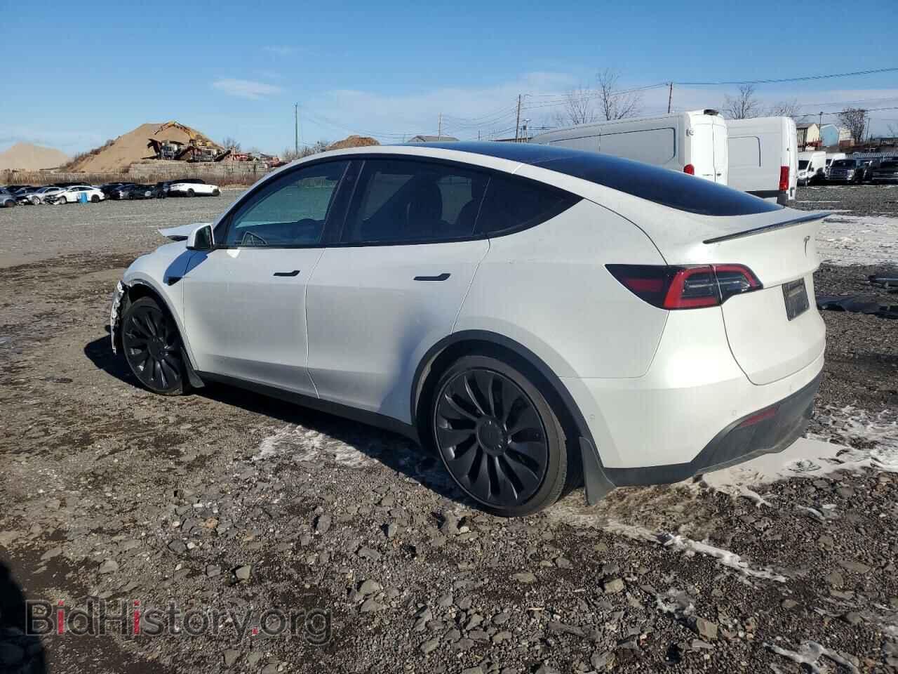 2022 TESLA MODEL Y - VIN: 7SAYGDEF0NF539460 - Фото 2