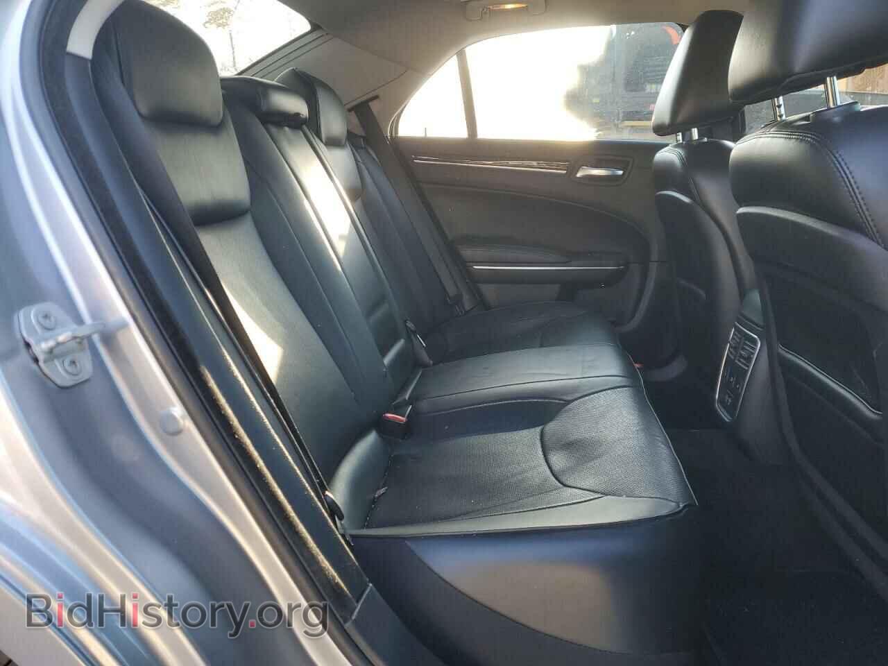 2016 CHRYSLER 300 - VIN: 2C3CCAEG9GH243462 - Фото 10