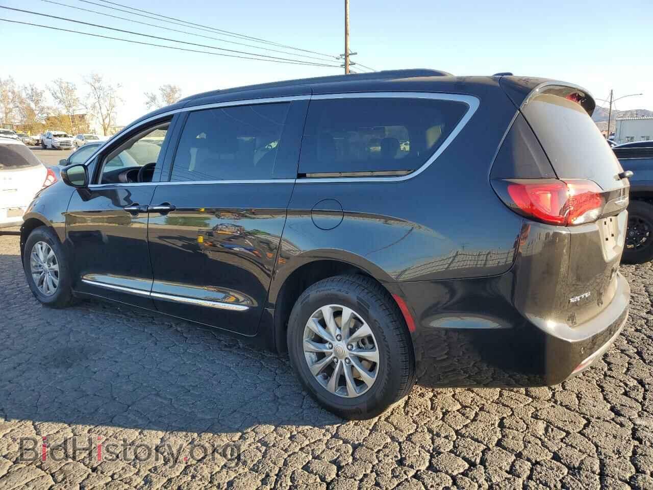 2017 CHRYSLER PACIFICA - VIN: 2C4RC1BG0HR609055 - Фото 2