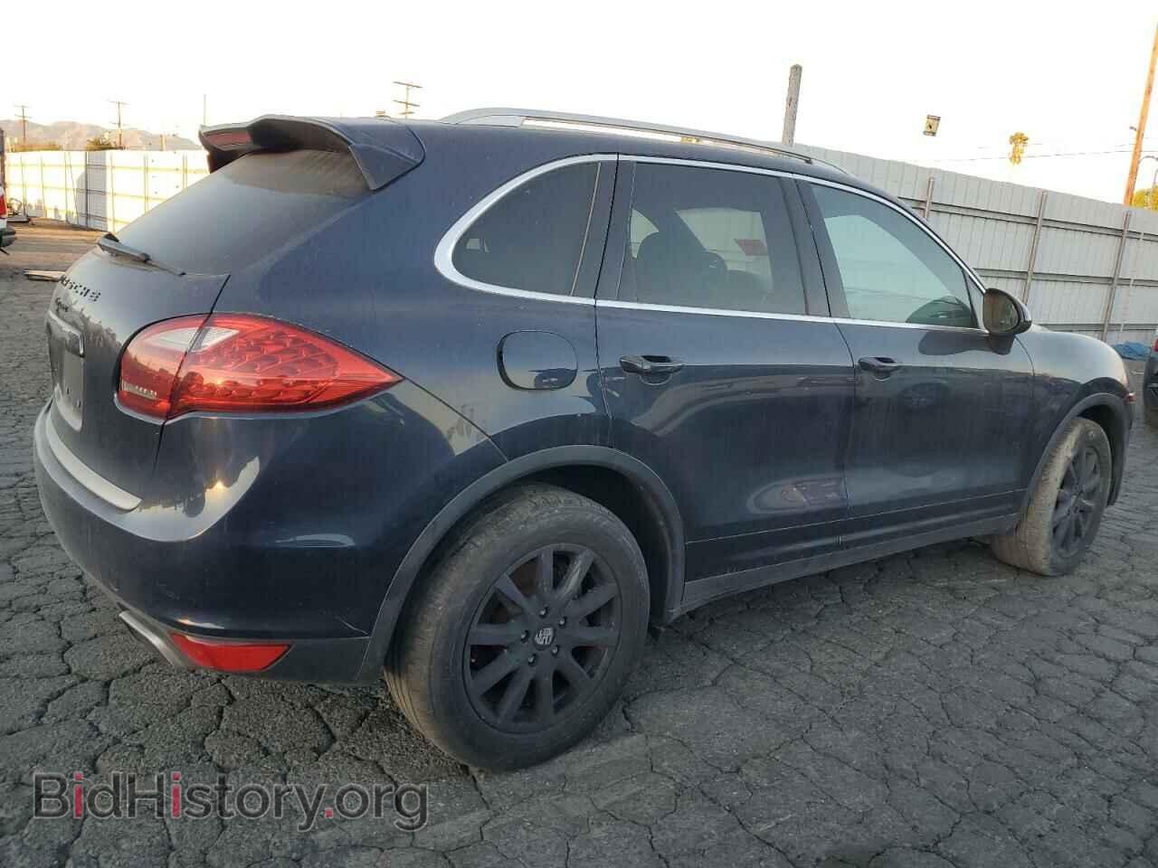2011 PORSCHE CAYENNE - VIN: WP1AA2A26BLA06091 - Photo 3