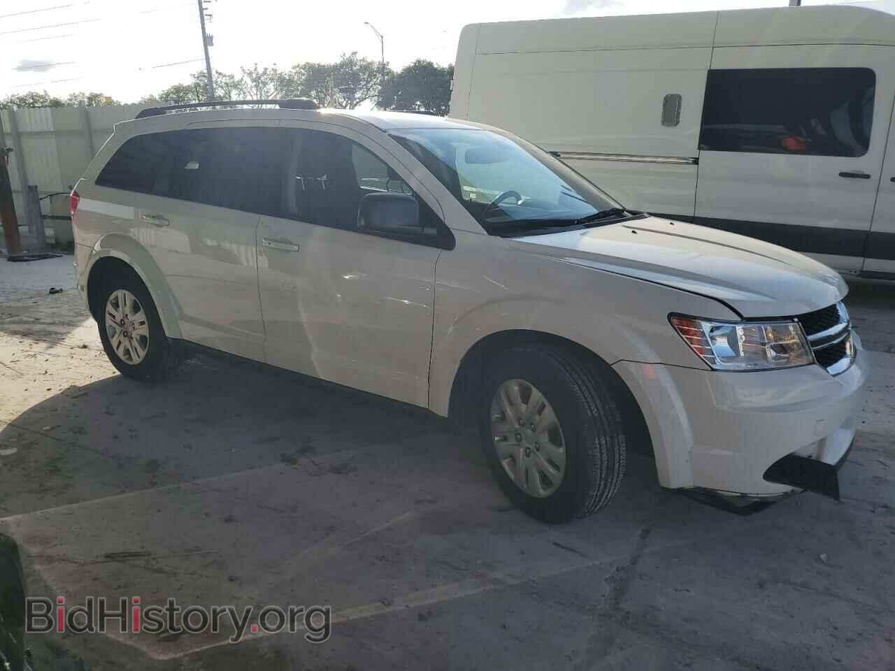 2018 DODGE JOURNEY - VIN: 3C4PDCAB9JT490978 - Фото 4