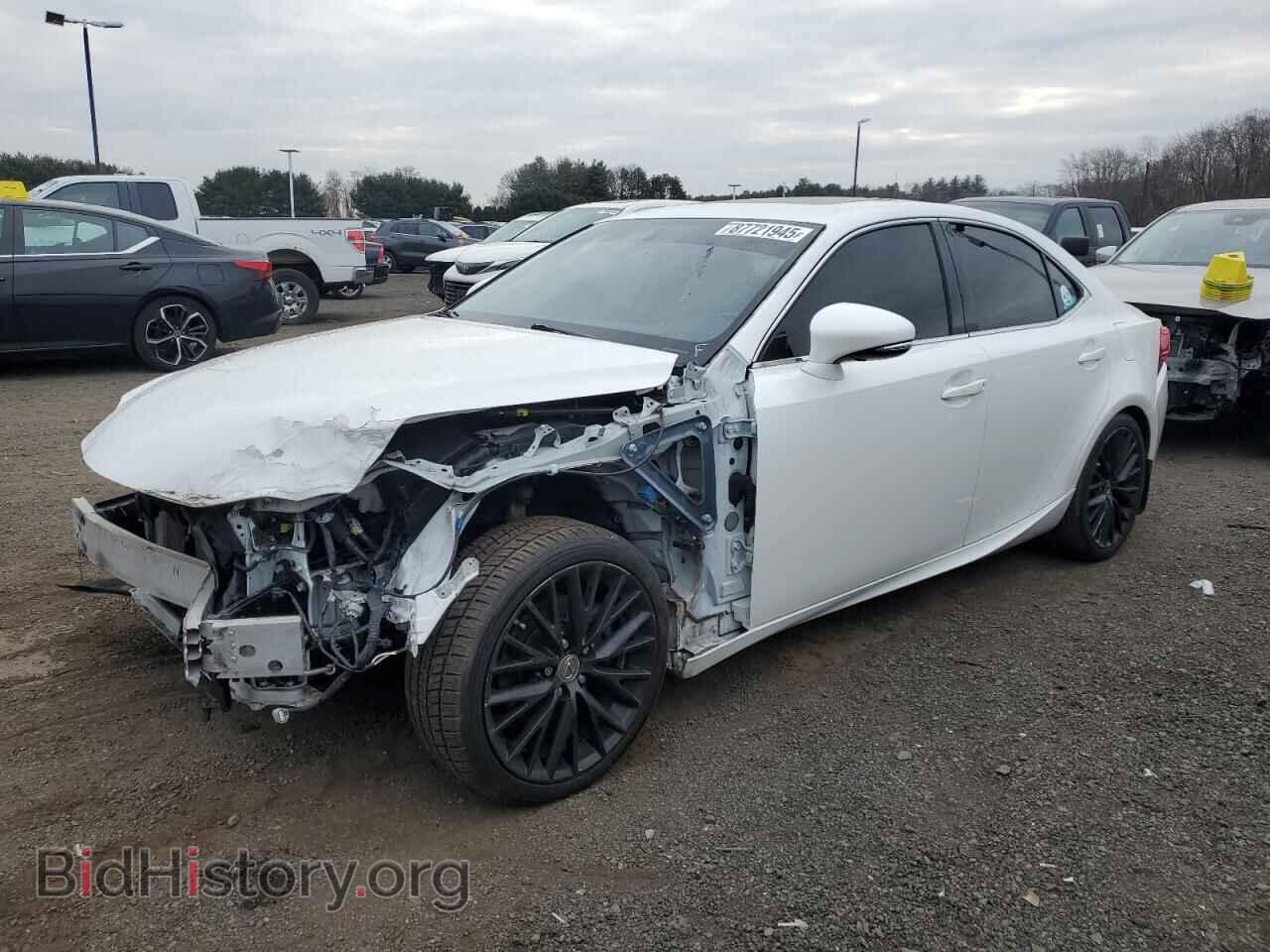 Фотография JTHCF1D23F5028687 - LEXUS IS 2015