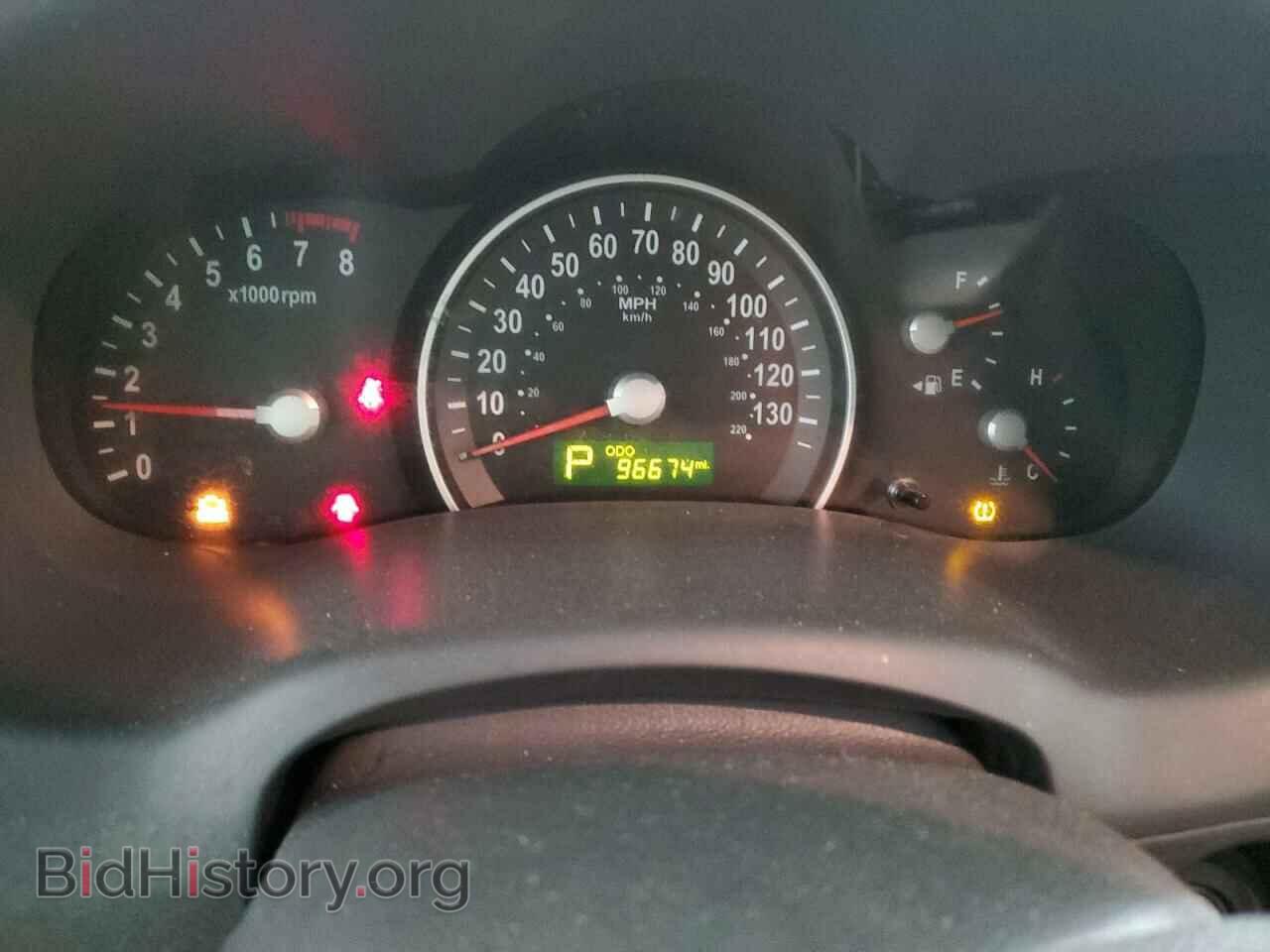 2011 KIA All Models - VIN: KNDMG4C75B6414033 - Photo 9