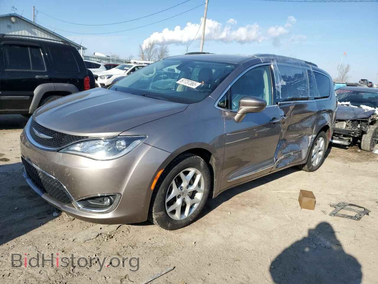 Фотография 2C4RC1BG2HR823030 - CHRYSLER PACIFICA 2017