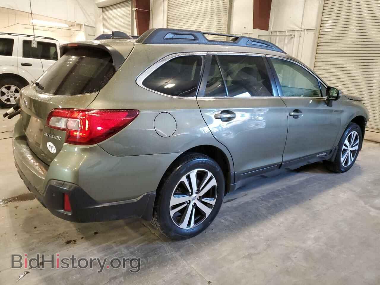 2018 SUBARU OUTBACK - VIN: 4S4BSANC6J3331107 - Фото 3