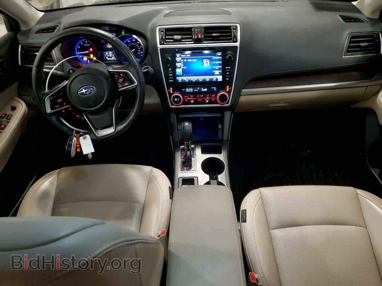 2018 SUBARU OUTBACK - VIN: 4S4BSANC6J3331107 - Фото 8