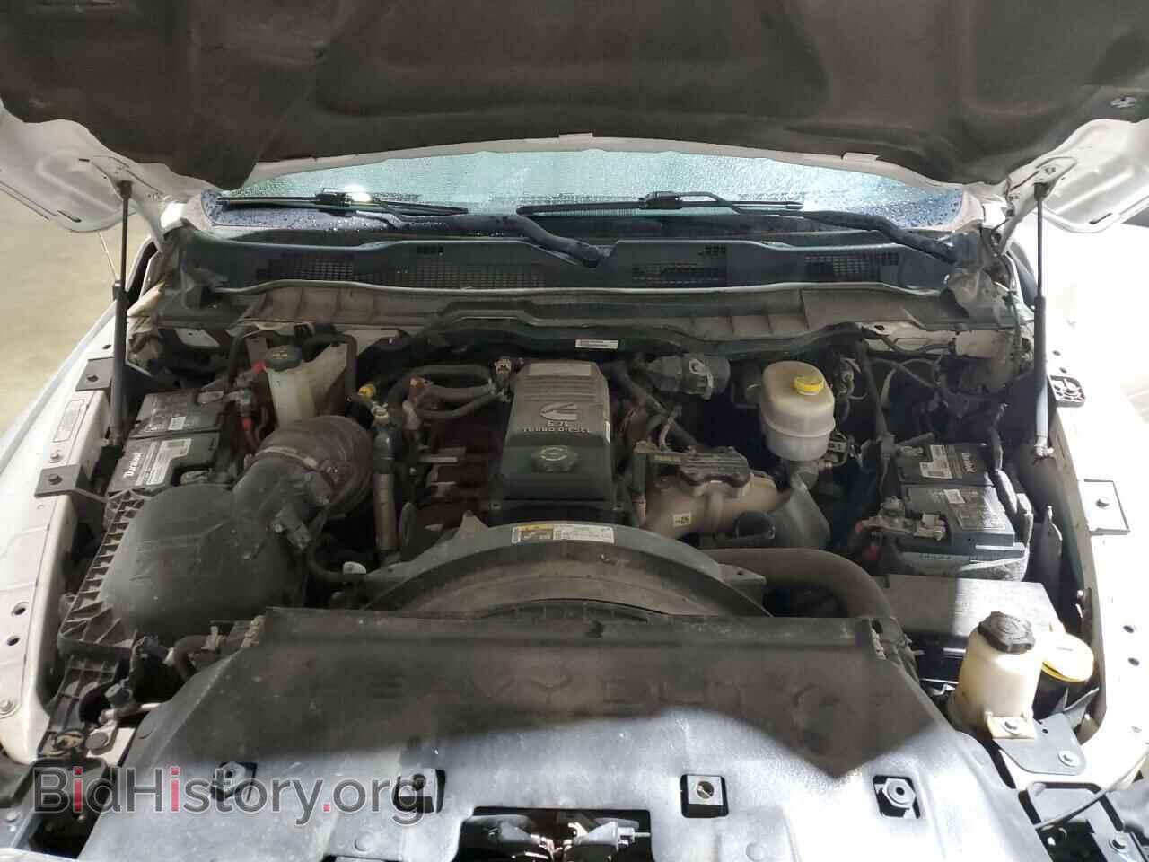 2018 RAM All Models - VIN: 3C6UR5CL0JG349433 - Photo 11