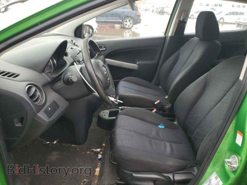 2011 Mazda 2 (VIN JM1DE1HY0B0127997) — фото 7 из 13