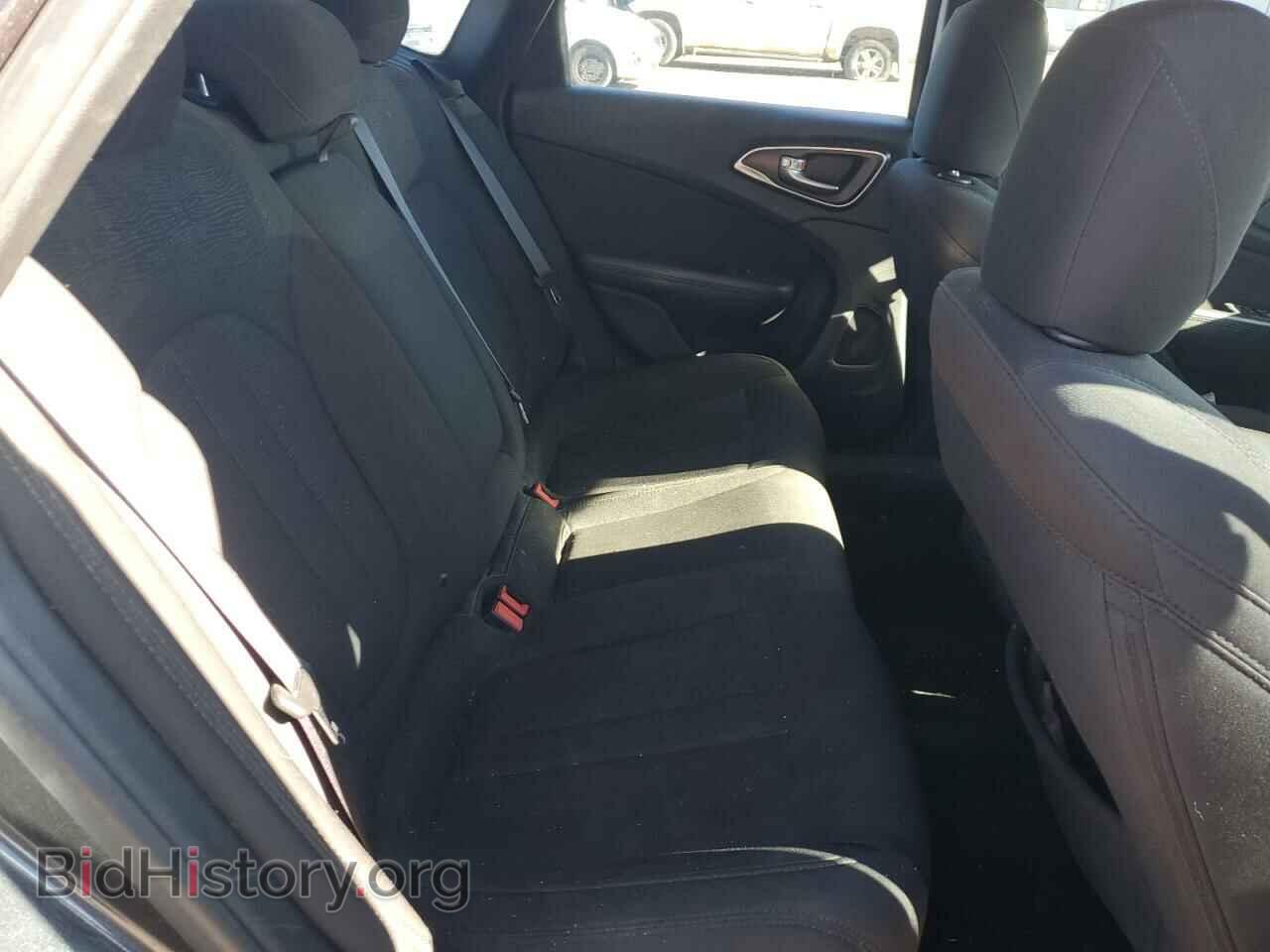 2016 CHRYSLER 200 - VIN: 1C3CCCABXGN133548 - Фото 10