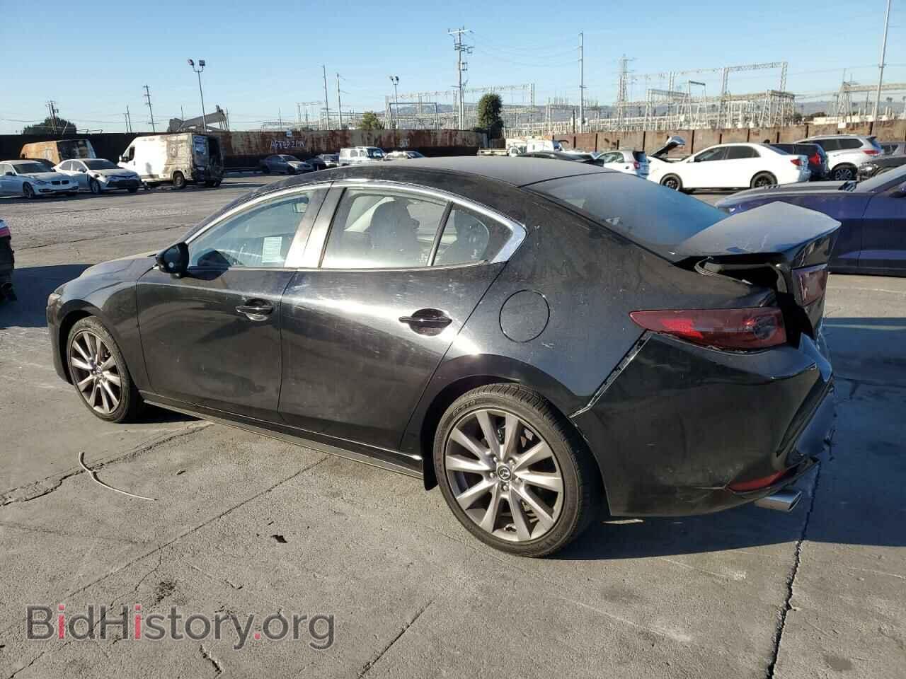 2019 MAZDA 3 - VIN: JM1BPBAM8K1116514 - Фото 2