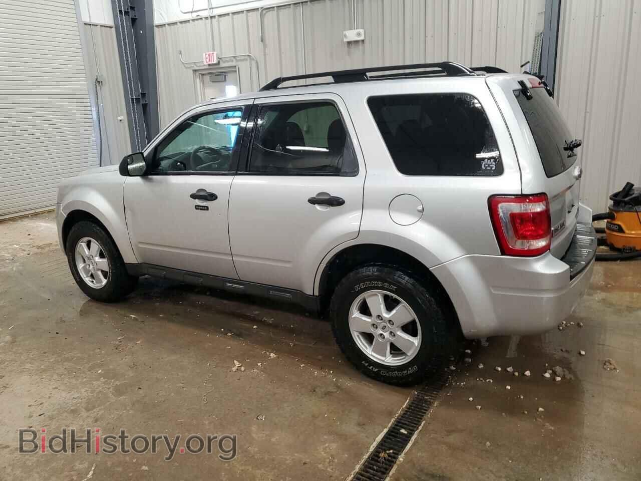 2011 FORD ESCAPE - VIN: 1FMCU9D74BKB91955 - Фото 2