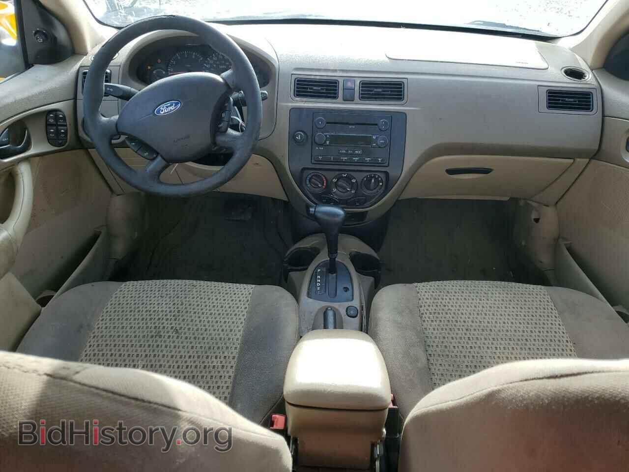 2007 FORD FOCUS - VIN: 1FAHP34N87W156421 - Фото 8