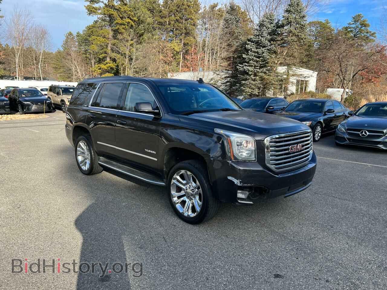 2017 GMC YUKON - VIN: 1GKS2BKC6HR288074 - Фото 2