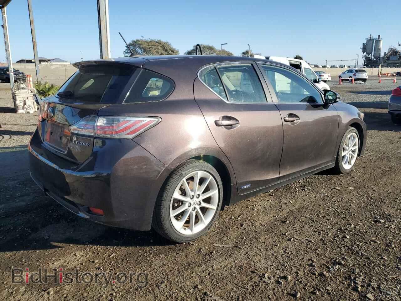 2011 LEXUS CT 200 - VIN: JTHKD5BH7B2004341 - Photo 3
