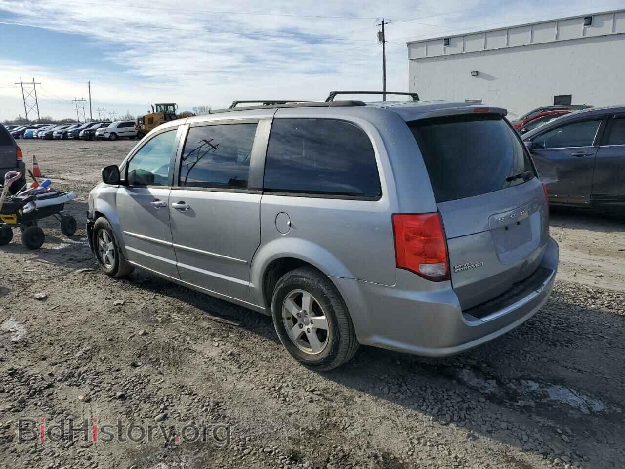 2013 DODGE CARAVAN - VIN: 2C4RDGCG8DR580848 - Фото 2